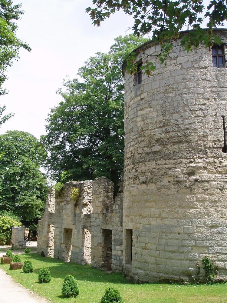 Image_Le Vieux Saint-Maur – La tour Rabelais