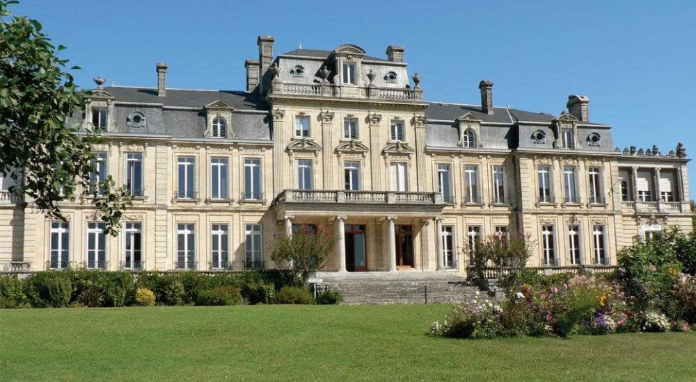 Extérieur de l'université de Bordeaux